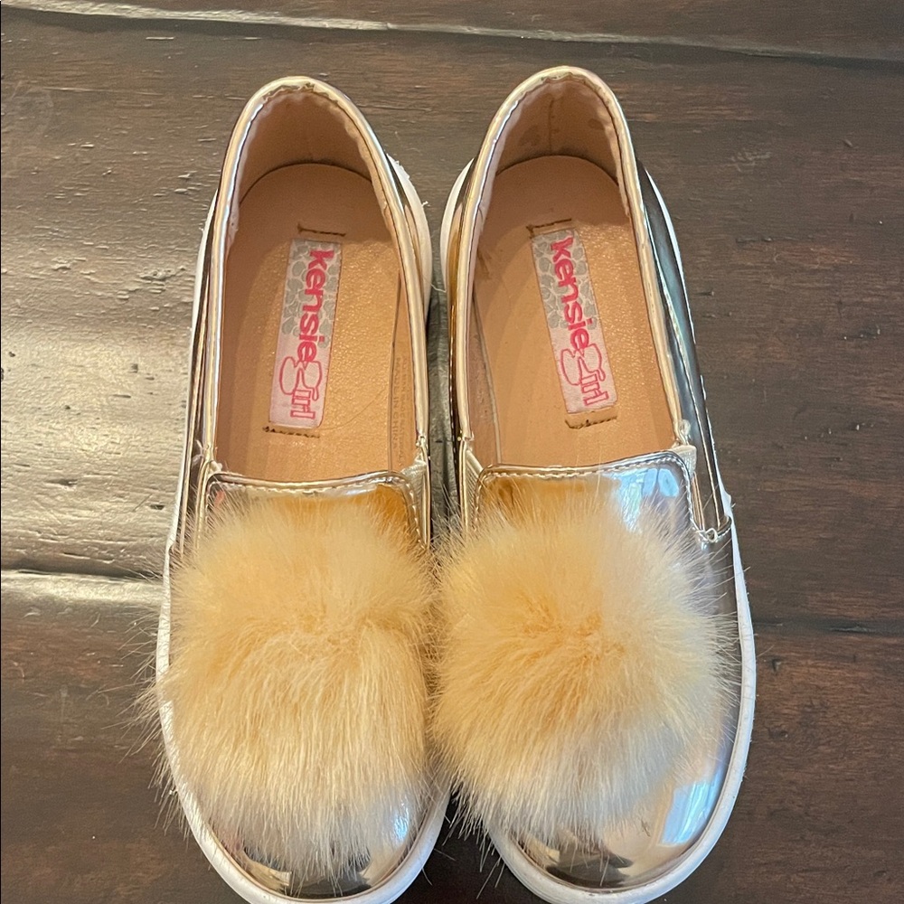 Kensie Girl Shiny Gold Dress Shoes with Fluffy Accents
